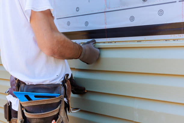 Trusted Emergency Siding Repair service in Florida, FL - Creative Siding